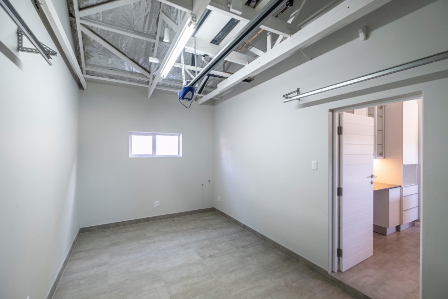 3 Bedroom Property for Sale in Pinelands Eastern Cape